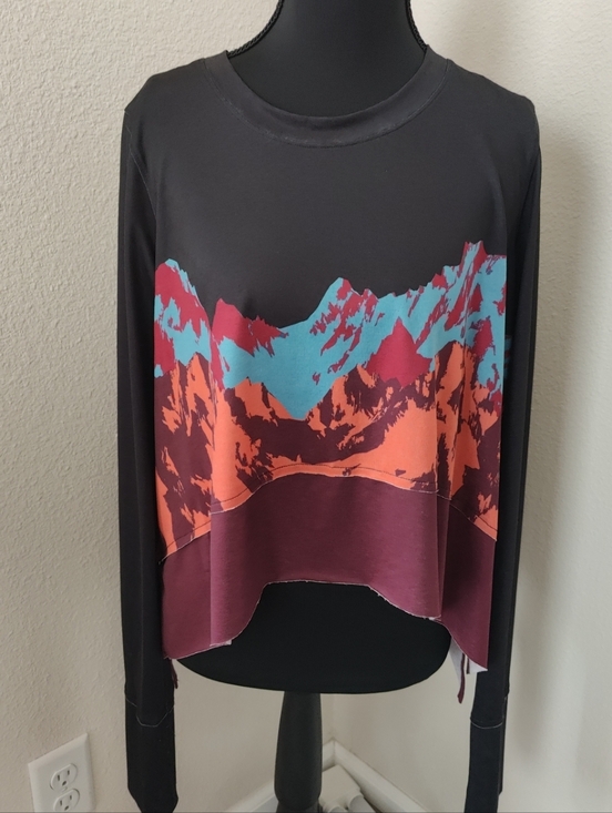 Free People Tops - Free People Movement Tempo Long Sleeve M ][811